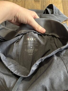 Smart Scrubs women’s pants in Grey